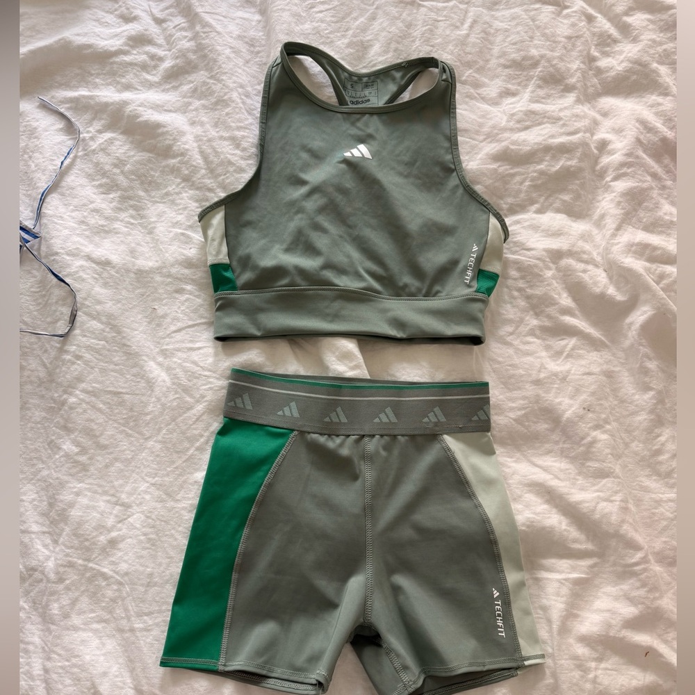 adidas Green Colorblock Sports Bra & Shorts Set